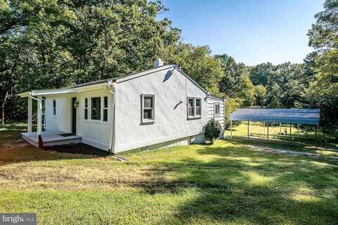 Hacktown, KESWICK, VA 22947