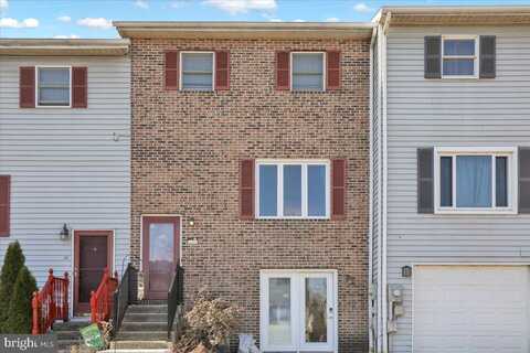 Conley, ETTERS, PA 17319