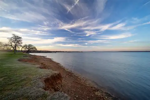 Waters Edge, LAKE DALLAS, TX 75065