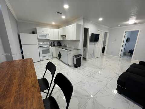 2240 Simms St, Hollywood, FL 33020