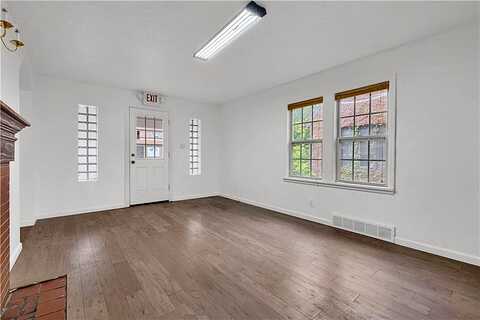 Babcock, PITTSBURGH, PA 15237