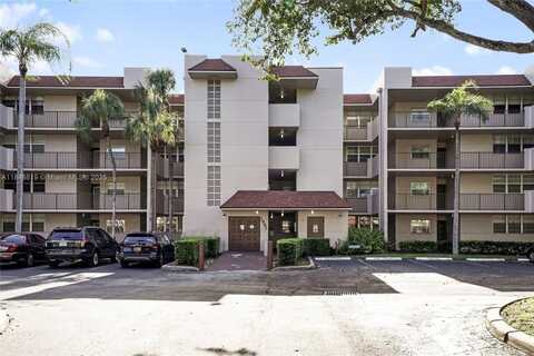 1831 Sabal Palm Dr, Davie, FL 33324