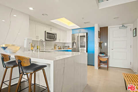 Marina Pointe, MARINA DEL REY, CA 90292