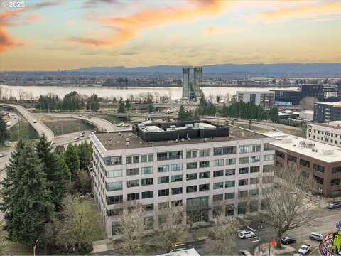 Broadway, VANCOUVER, WA 98660