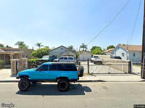 Pomona, SANTA ANA, CA 92704