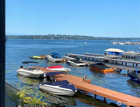 Lake Washington, KIRKLAND, WA 98033