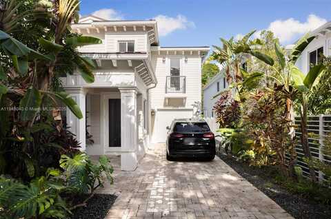 2938 Catalina St, Coconut Grove, FL 33133
