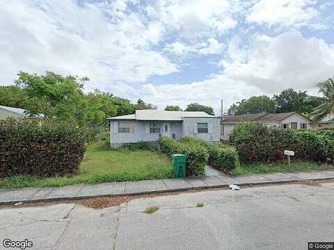 Banyan, PAHOKEE, FL 33476