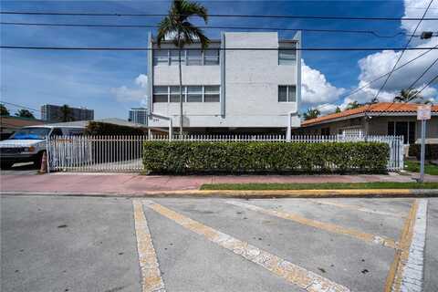 2150 Bay Dr, Miami Beach, FL 33141