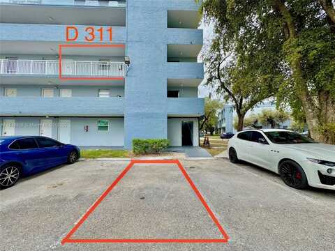 9357 Fontainebleau Blvd, Miami, FL 33172
