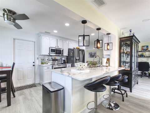 19Th, BOYNTON BEACH, FL 33426