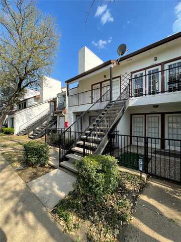 Emily, DALLAS, TX 75240