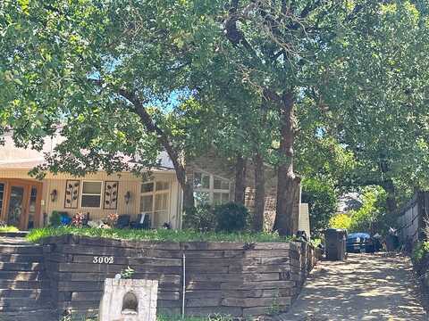 Clear Lake, ARLINGTON, TX 76017