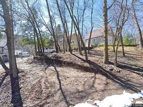 Hillside, CRESTLINE, CA 92325