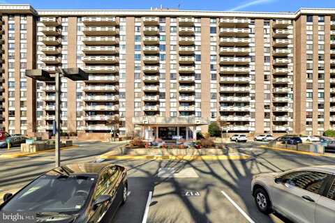 Old Meadow, MC LEAN, VA 22102