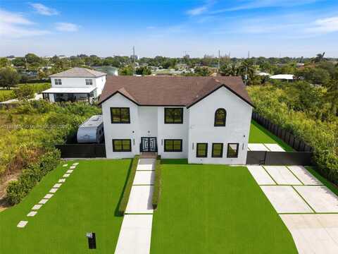 11761 SW 226th Ter, Miami, FL 33170