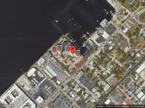 1St, FORT MYERS, FL 33901