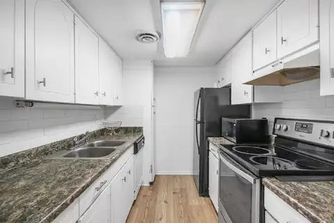 Avenue J, GRAND PRAIRIE, TX 75050