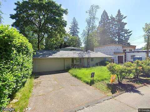 Reese, LAKE OSWEGO, OR 97035