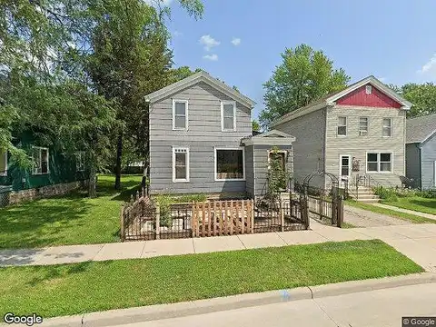 Broad, OSHKOSH, WI 54901