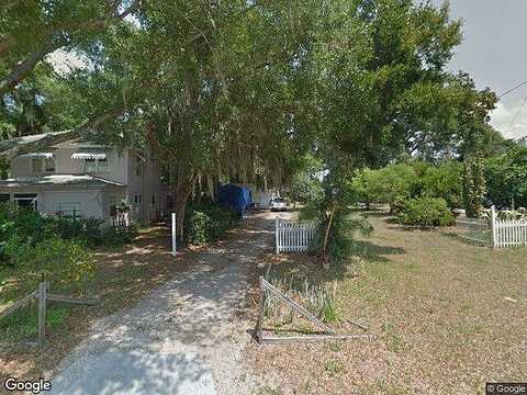 12Th, WINTER HAVEN, FL 33881
