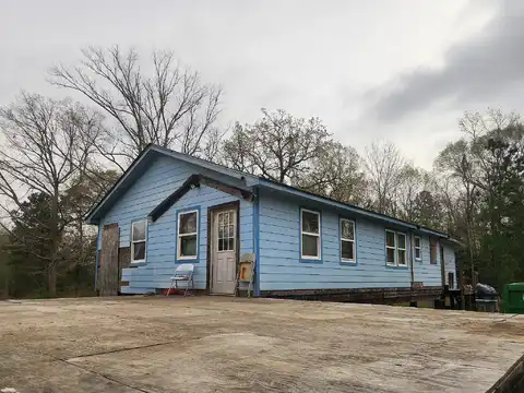 Forest Hills, LIVINGSTON, TX 77351