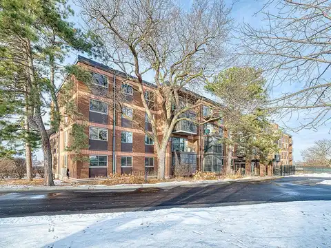 Cherokee, SAINT PAUL, MN 55107