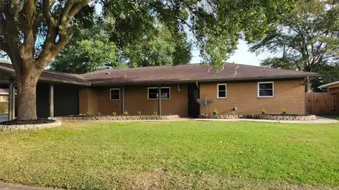 31St, NEDERLAND, TX 77627