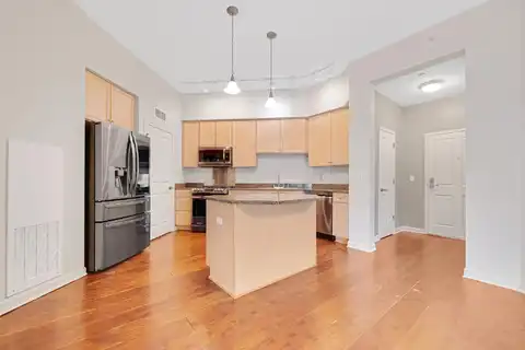 Grant, MINNEAPOLIS, MN 55404