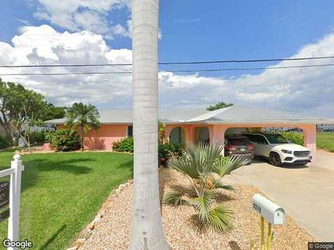 8Th, SAINT JAMES CITY, FL 33956