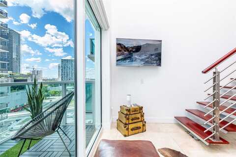 41 SE 5th St, Miami, FL 33131
