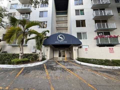 1720 NW N RIVER DR, Miami, FL 33125