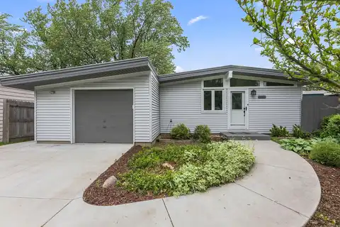 Glenway, WAUWATOSA, WI 53225