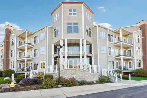 Harborview, RACINE, WI 53403