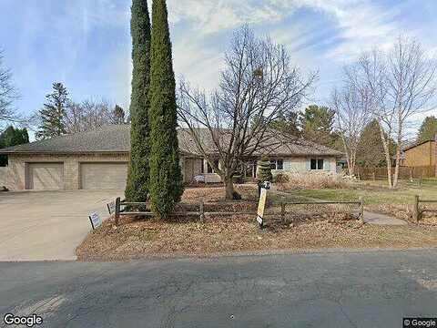 Crestview, EXCELSIOR, MN 55331