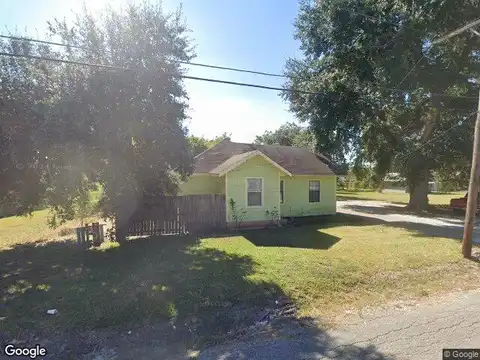 6Th, PORT ARTHUR, TX 77642