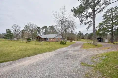 Emanuel, GOODRICH, TX 77335