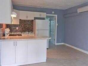 3251 SW 44th St, Dania Beach, FL 33312