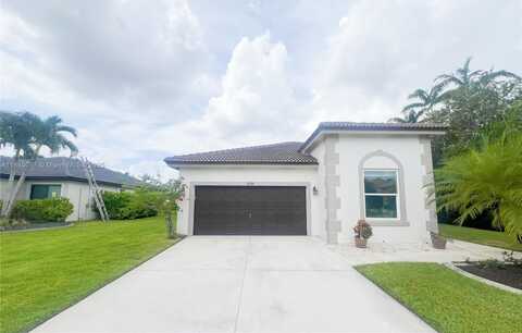 16306 SW 11th St, Pembroke Pines, FL 33027