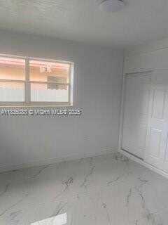 75 NE 172nd St, North Miami Beach, FL 33162
