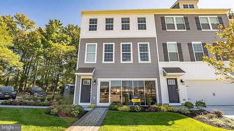Meadowlark, FOGELSVILLE, PA 18051