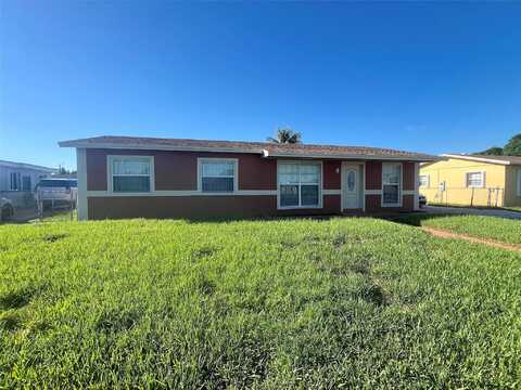 196Th, MIAMI GARDENS, FL 33056