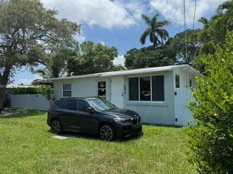 204 SW 7th Ave, Hallandale Beach, FL 33009