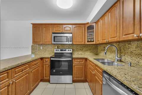 7026 SW 106th Pl, Miami, FL 33173