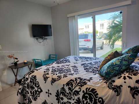 26132 SW 136th Ct, Homestead, FL 33032