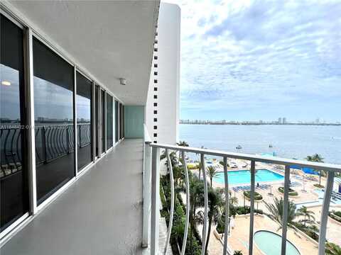 7601 E Treasure Dr, North Bay Village, FL 33141