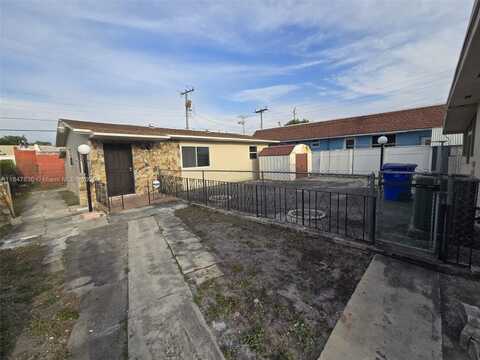 882 NW 26th Ave, Miami, FL 33125