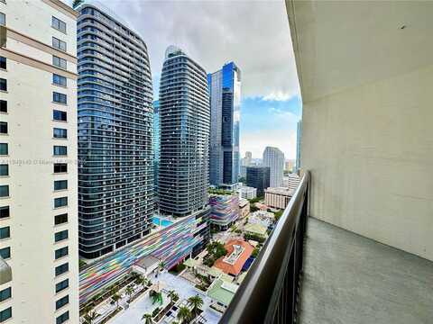 999 SW 1st Ave, Miami, FL 33130