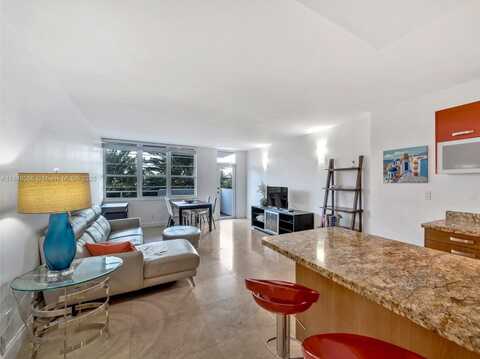100 Lincoln Rd, Miami Beach, FL 33139