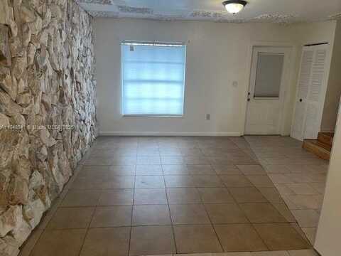 2755 NW 194th Ter, Miami Gardens, FL 33056